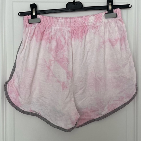 ✨3/10$ NWOT Soffe Pink and White Tie-Dye Athletic Shorts - Picture 2 of 3